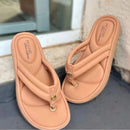 Chinelo Mariza Monte