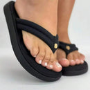 Chinelo Mariza Monte