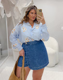 Camisa Listrada Bordada Floral