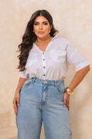 Camisa Martingale com Bolsos Frontais